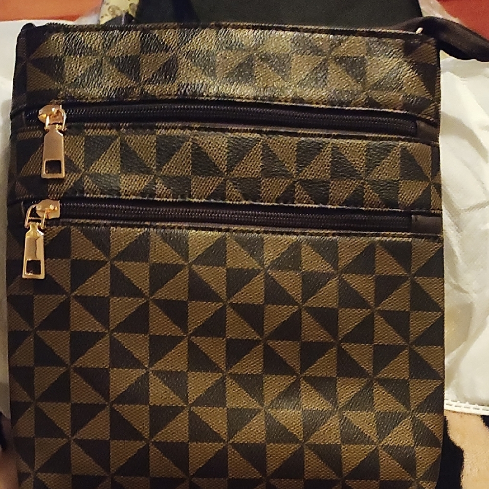 Geometric Pattern Crossbody Bag